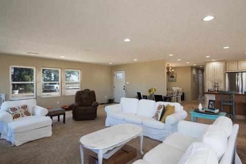 20203 S Carrolton Ave, Ripon, CA 95366 photo 9
