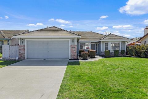 226 J St, Lathrop, CA 95330 photo 3