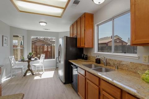 226 J St, Lathrop, CA 95330 photo 13