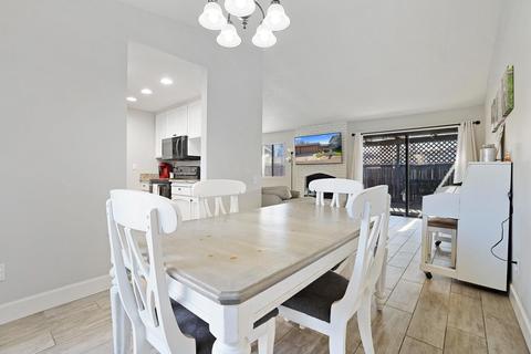 652 Rondee Ln, Turlock, CA 95382 photo 12