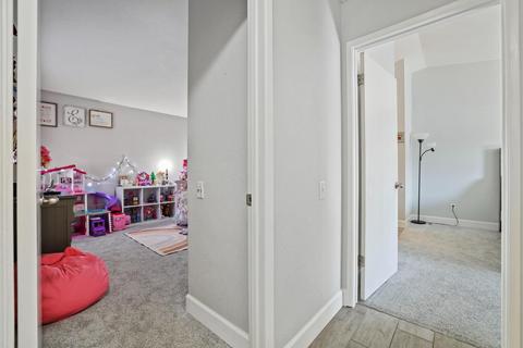 652 Rondee Ln, Turlock, CA 95382 photo 23