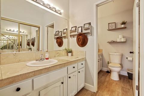 652 Rondee Ln, Turlock, CA 95382 photo 30