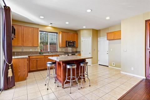 2004 Saint Peters St, Modesto, CA 95355 photo 11