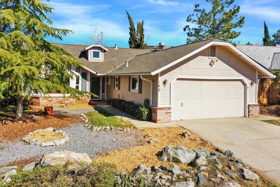 142 Saint Johns, Grass Valley, CA 95945 1 photo MLS 222016276 Movoto