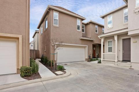 3925 Lookout Dr, Modesto, CA 95355 photo 1
