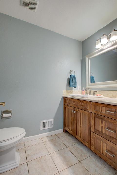 1325 Valley View Dr, Turlock, CA 95380 photo 35