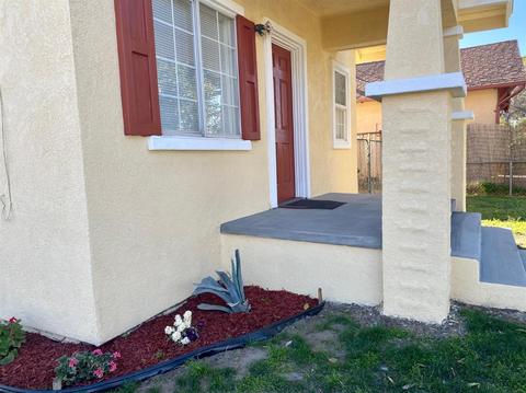 101 Spruce St, Modesto, CA 95351 photo 2