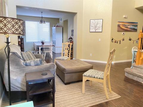 941 Silver Ct, Lathrop, CA 95330 photo 2