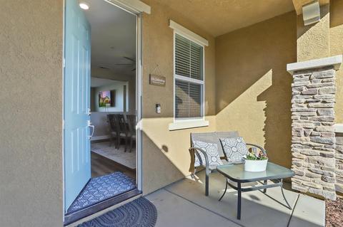 809 Mccauley Way, Galt, CA 95632 photo 2