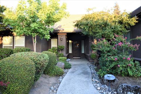16 Evergreen Dr, Lodi, CA 95242 photo 2