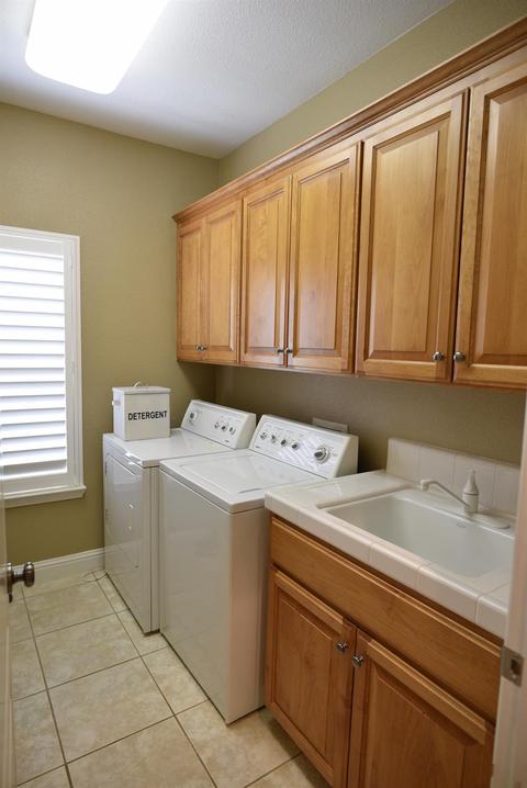 16 Evergreen Dr, Lodi, CA 95242 photo 23