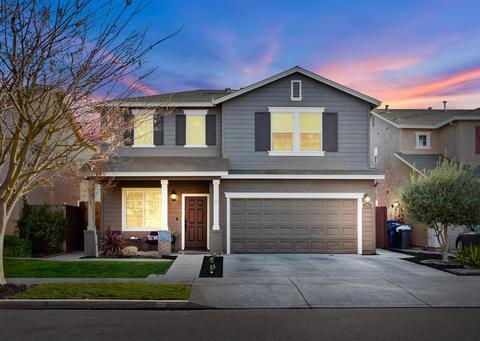 562 Meandering Ln, Turlock, CA 95382 photo 1