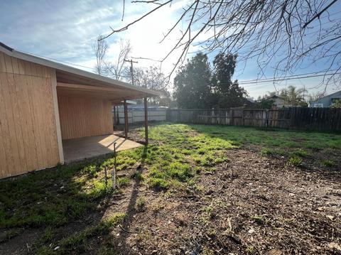 216 E Vine St, Lodi, CA 95240 photo 19