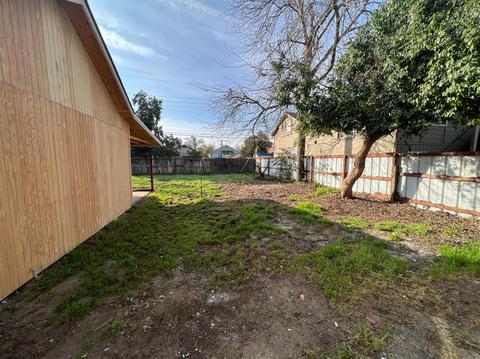 216 E Vine St, Lodi, CA 95240 photo 18