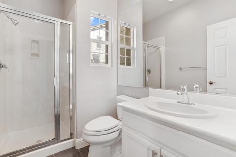 562 General Ln, Tracy, CA 95377 photo 8