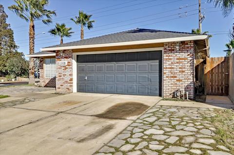 1008 Sanford Pl, Manteca, CA 95337 photo 4
