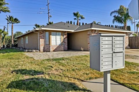 1008 Sanford Pl, Manteca, CA 95337 photo 2