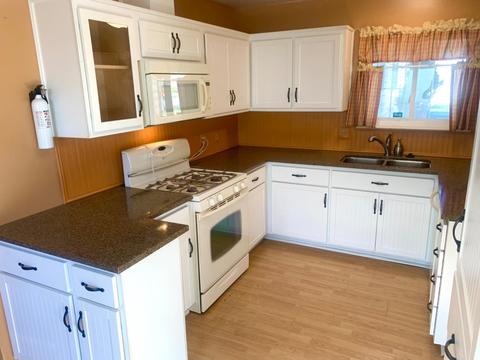174 Glenn Dr, Folsom, CA 95630 photo 2