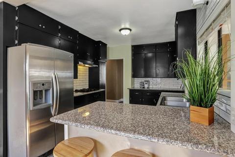 534 Ramona Ave, Modesto, CA 95350 photo 14