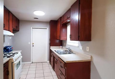 1004 Marlow St, Modesto, CA 95351 photo 9