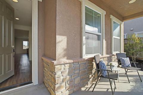 951 Evergreen Ave, Lathrop, CA 95330 photo 8