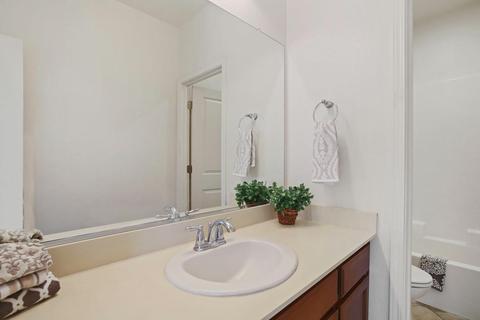 951 Evergreen Ave, Lathrop, CA 95330 photo 34