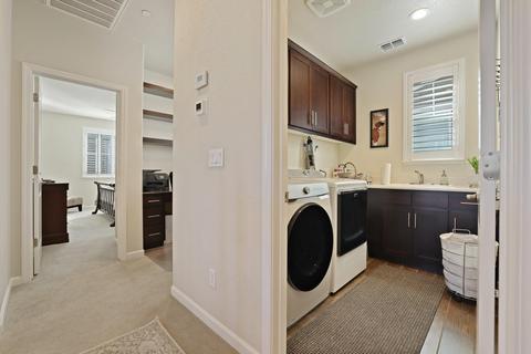 3953 Lookout Dr, Modesto, CA 95355 photo 21