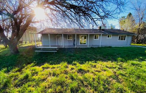 5861 Reno Ln, Redding, CA 96001 photo 8