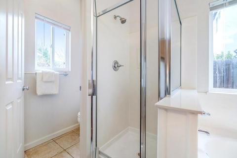 2814 Bellows St, Davis, CA 95618 photo 22