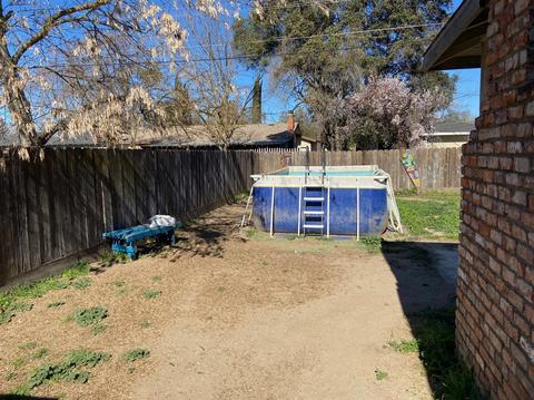 2037 Peach Dr, Modesto, CA 95350 photo 14