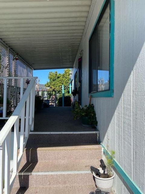 180 Schooner Ln, Modesto, CA 95356 photo 2