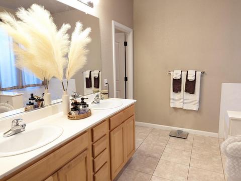 1900 Natchez Way, Modesto, CA 95355 photo 7