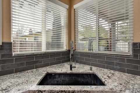 5109 Whisper Oaks Ln, Carmichael, CA 95608 photo 32