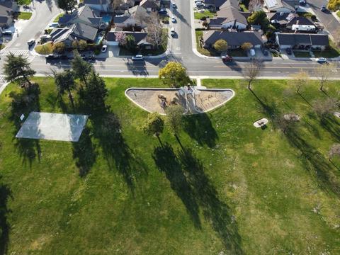 395 Lancaster Dr, Manteca, CA 95336 photo 55