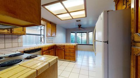 395 Lancaster Dr, Manteca, CA 95336 photo 13