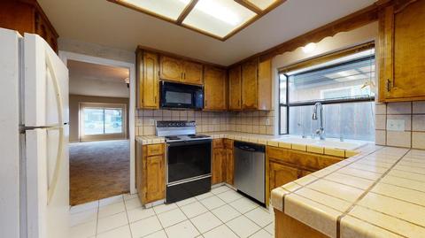 395 Lancaster Dr, Manteca, CA 95336 photo 17