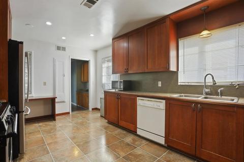 208 Rowland Ave, Modesto, CA 95354 photo 20