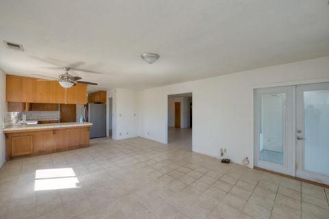 18736 Sycamore Ave, Patterson, CA 95363 photo 10