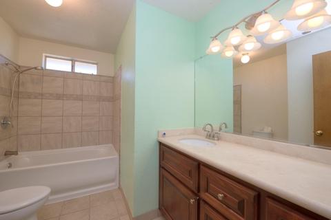 18736 Sycamore Ave, Patterson, CA 95363 photo 16