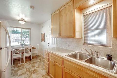 6441 Lincoln Ave, Carmichael, CA 95608 photo 4