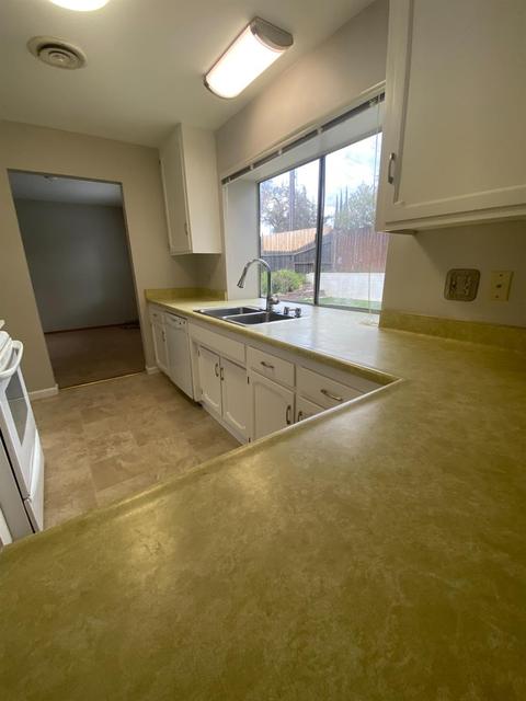 Undisclosed, Carmichael, CA 95608 photo 14