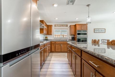 804 Stawell Dr, Patterson, CA 95363 photo 9