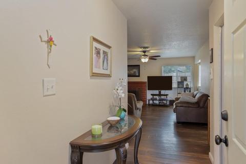 1505 Sheldon Dr, Modesto, CA 95350 photo 5