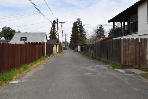 912 E Main St, Turlock, CA 95380 photo 11