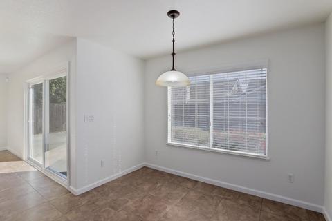 2212 Manitoba Ct, Modesto, CA 95356 photo 12