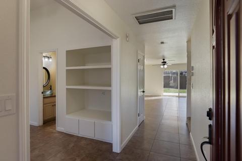 2212 Manitoba Ct, Modesto, CA 95356 photo 3
