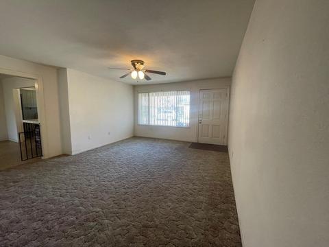 300 Tamarack Dr, Lodi, CA 95240 photo 2