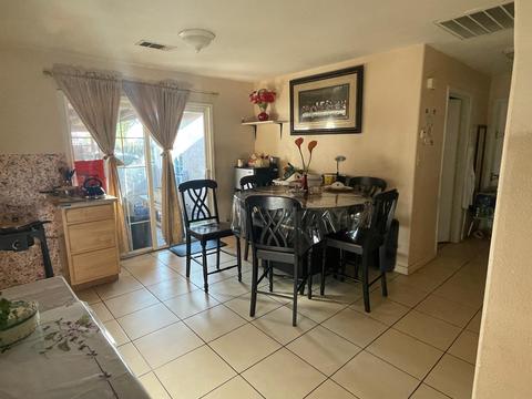 956 W 7th St, Merced, CA 95341 photo 4