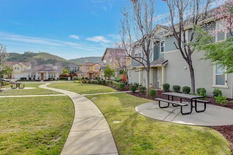 9344 Vintner Cir, Patterson, CA 95363 photo 5