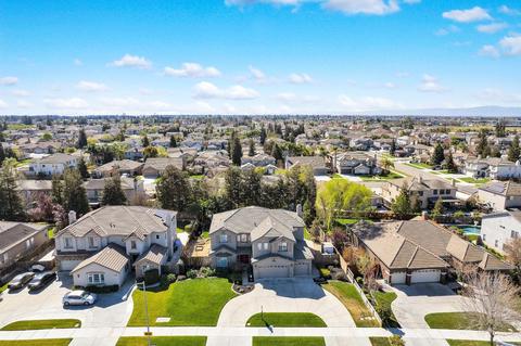 360 W Santos Ave, Ripon, CA 95366 photo 4